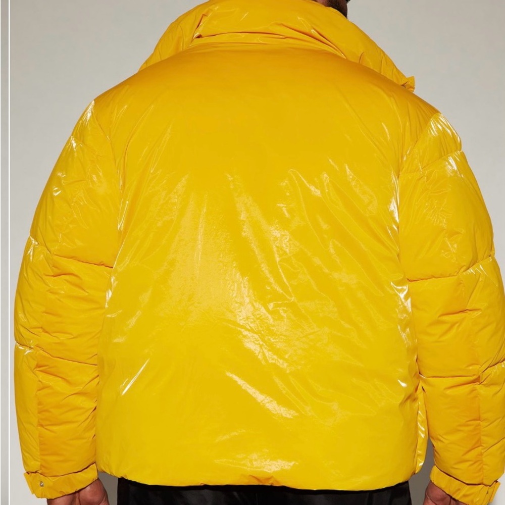 Oversized yellow coat- Men
